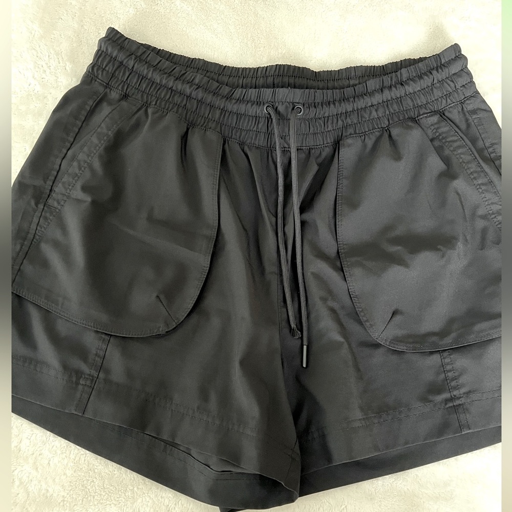 Old Navy Black Athletic Shorts